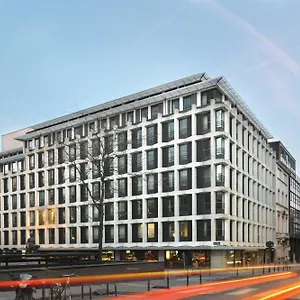 Courtyard By Marriott Eu Szálloda